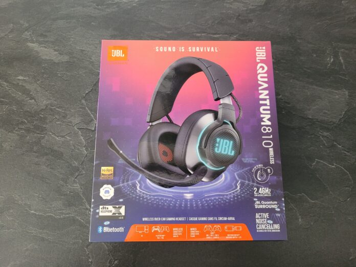 JBL Quantum 810